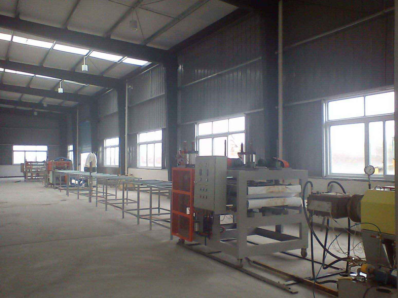 擠塑板生產(chǎn)車間